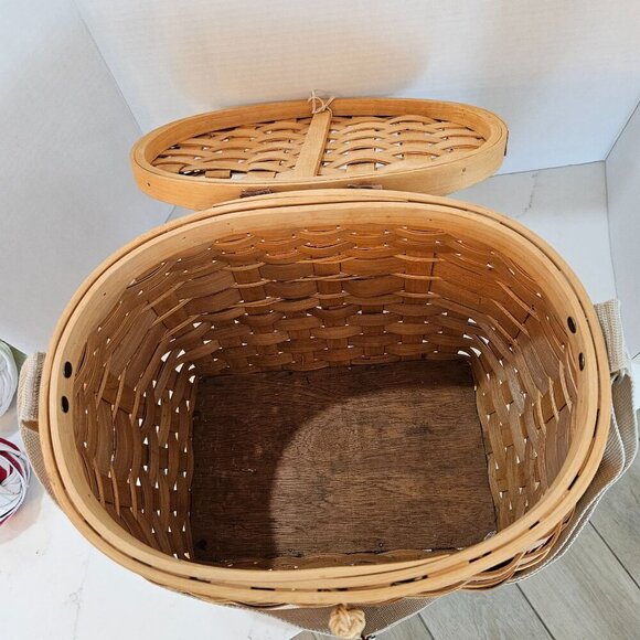 Northwood Woven Creel Fishing Basket Wildlife Print Hinged Lid, Adjustable Strap - Picture 4 of 11